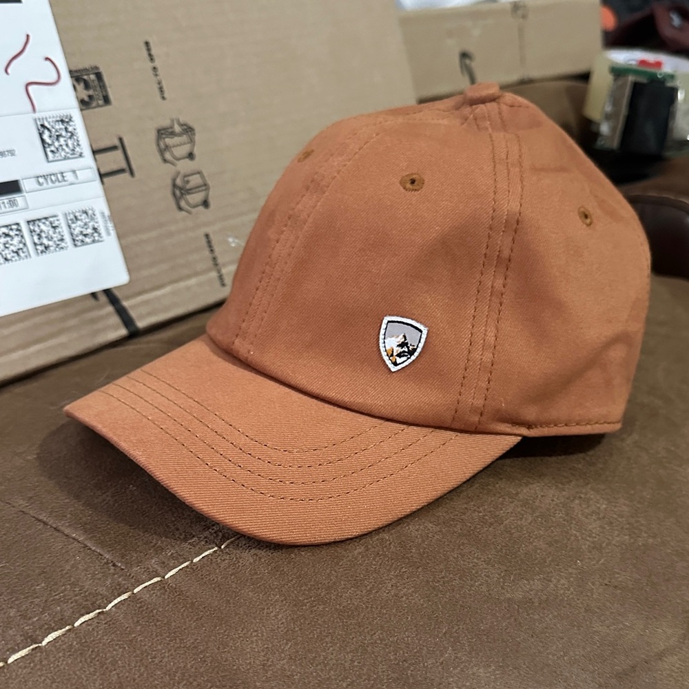 NWOT Kuhl camel Brown Hat